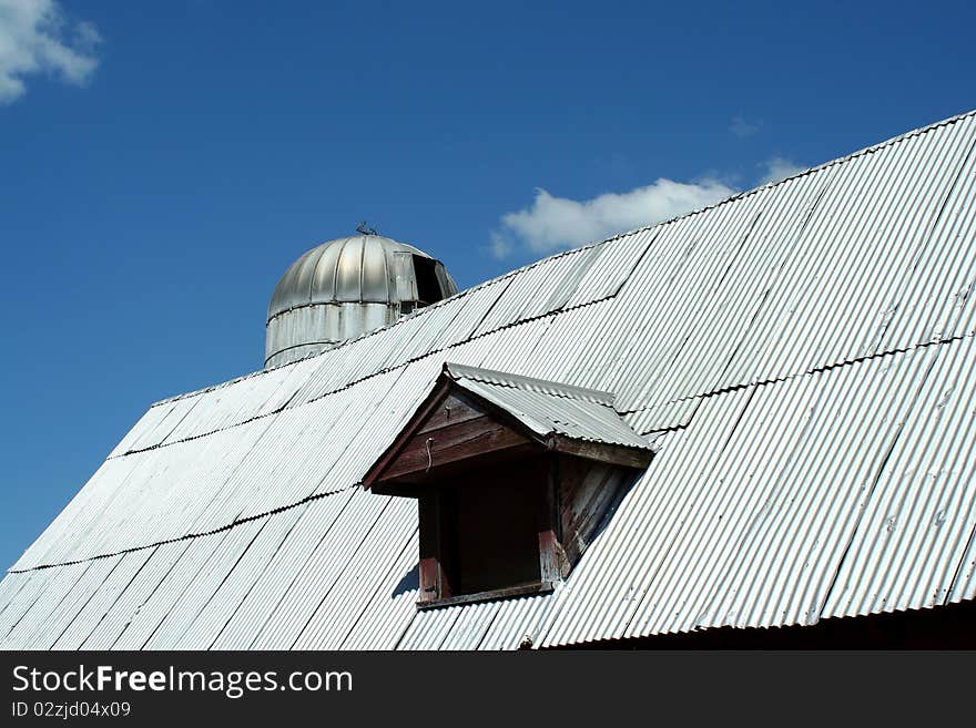 Barn window with silo