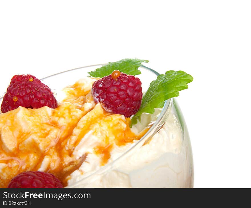 Raspberrys with yoghurt