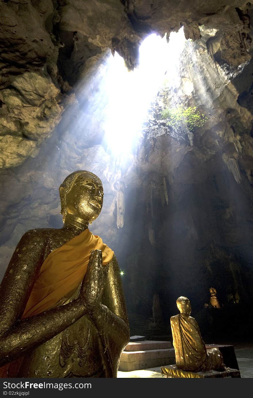 Buddha statues at Kho Luang cave , Phetburi city , Middle of Thailand. Buddha statues at Kho Luang cave , Phetburi city , Middle of Thailand.