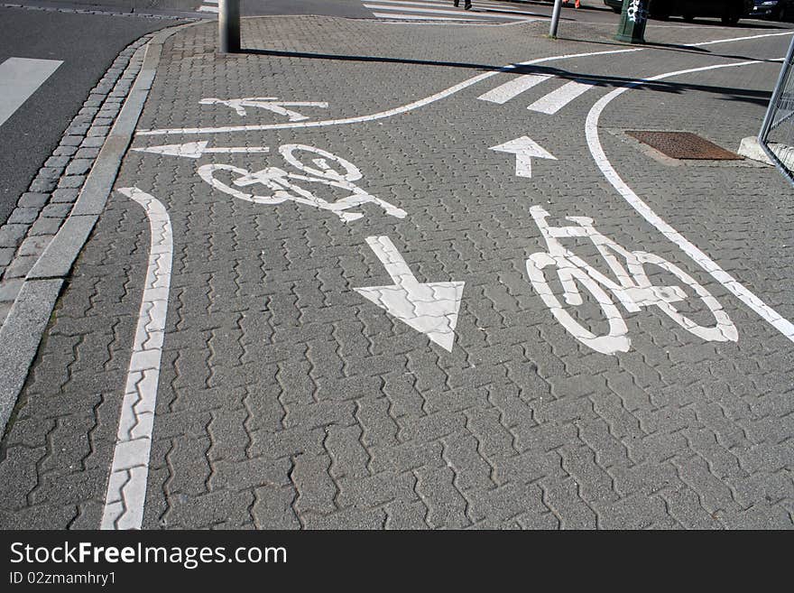 Bikeway in the european city (strasbourg, france)