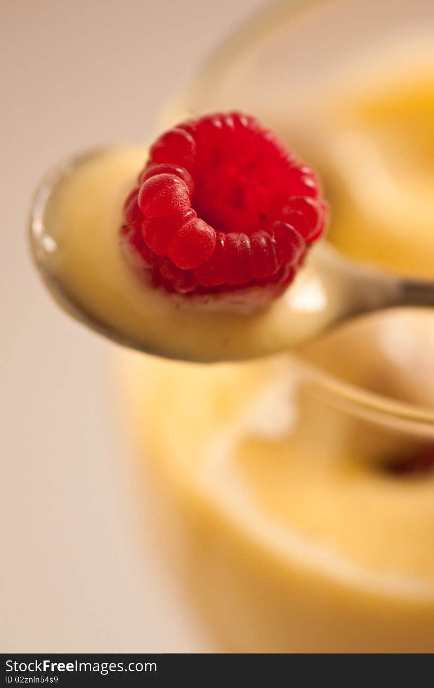 Mango lassi with raspberries