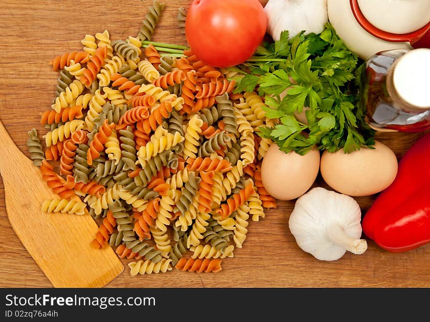 Spaghetti and vegetables