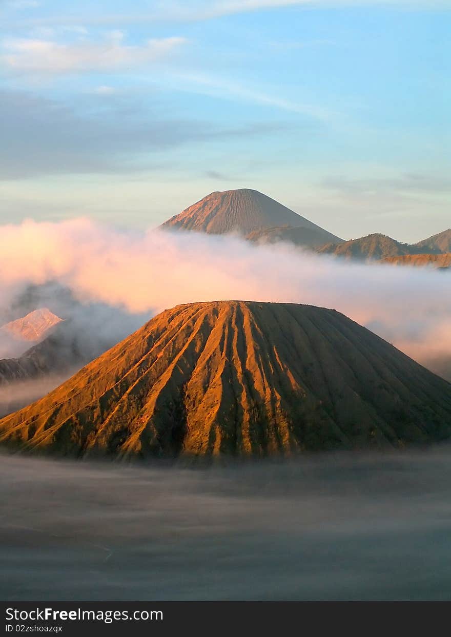 Semeru And Batok