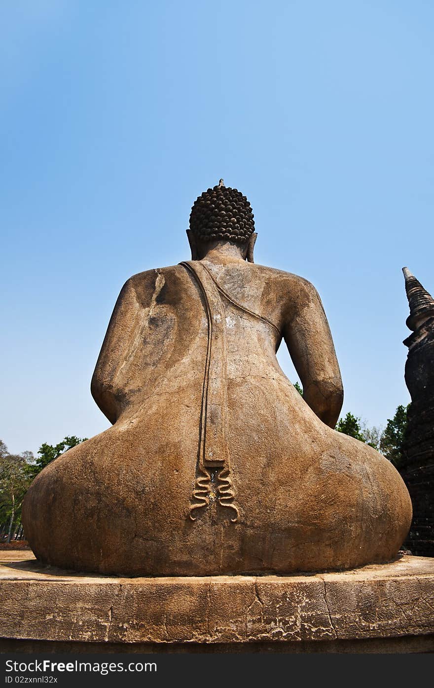 The back of the old Buddha statue. The back of the old Buddha statue