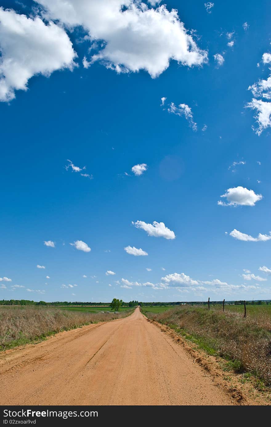 A dirt road in the heart of America