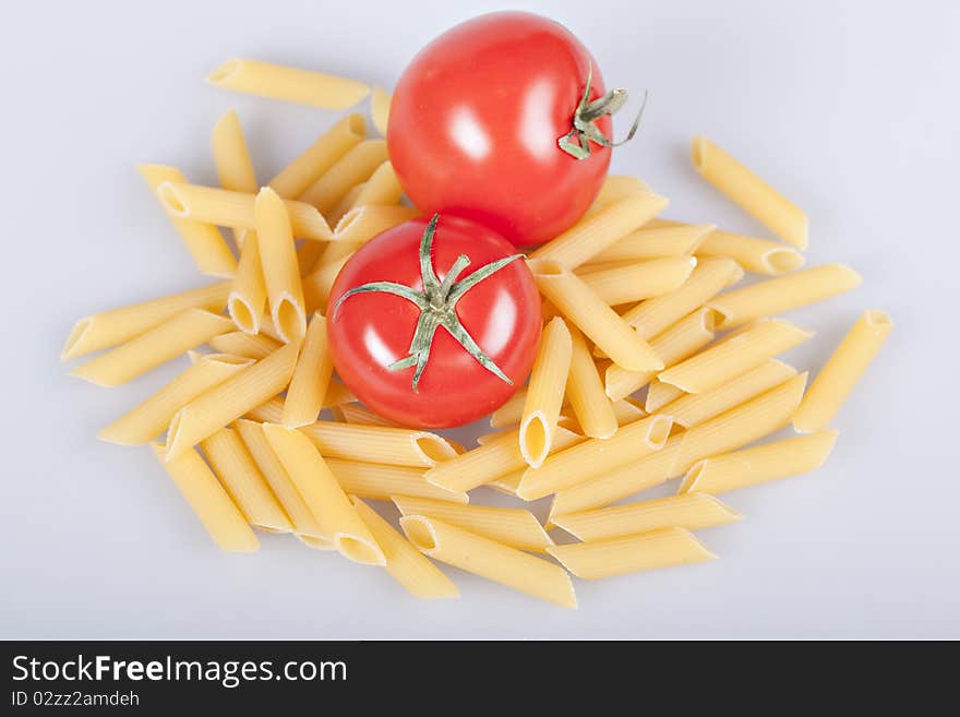 Penne rigate with tomatoes