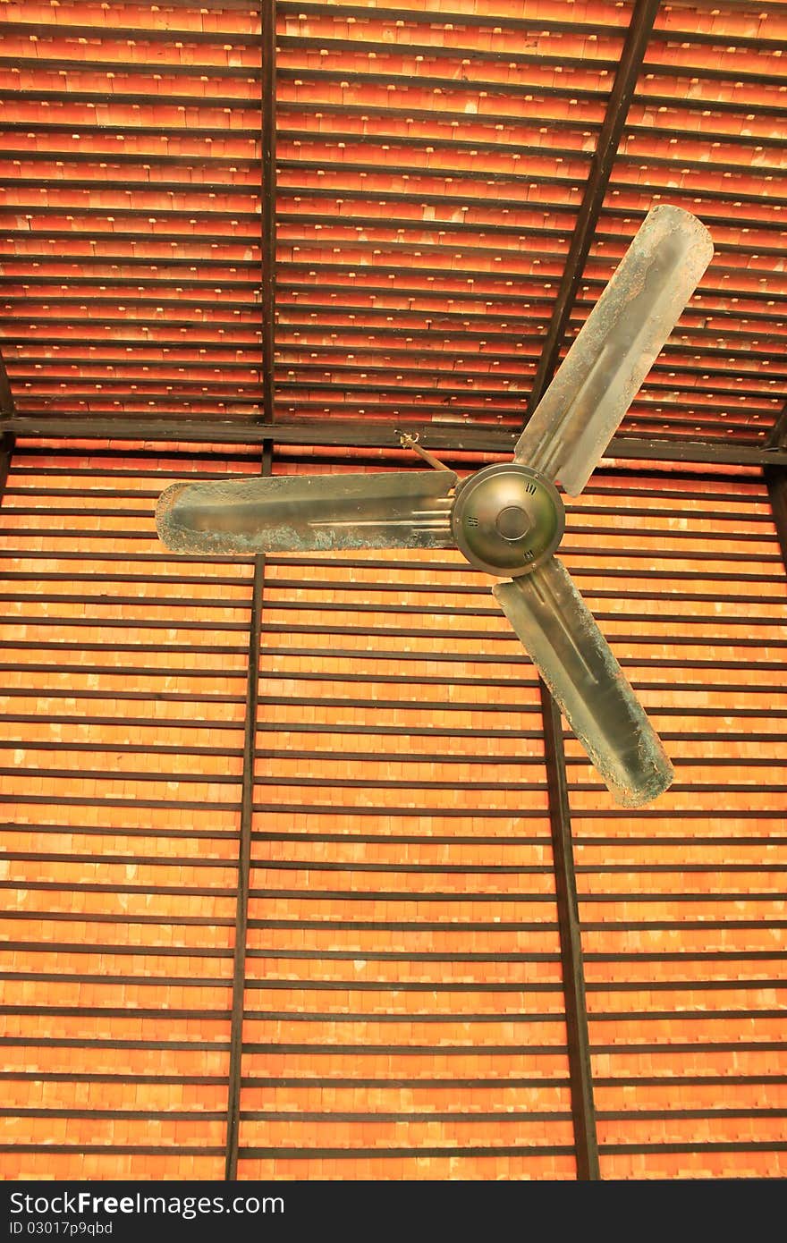 Classical ceiling fan