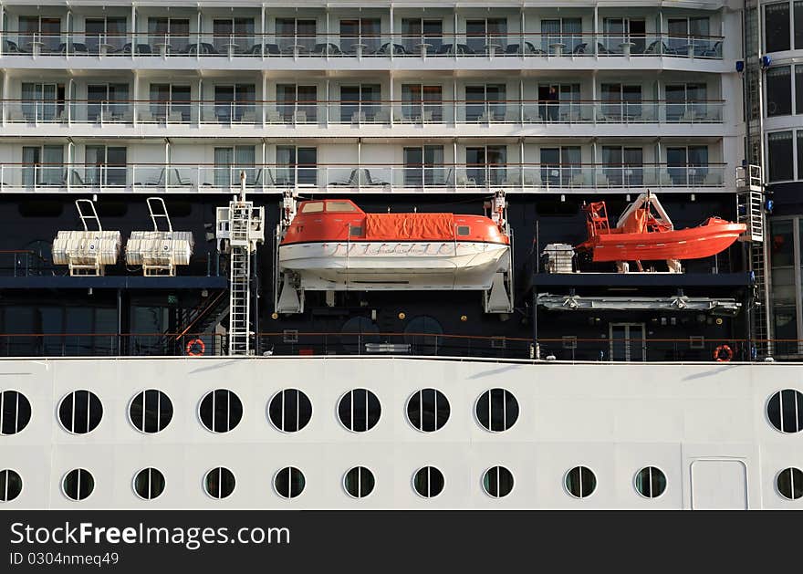 Rescue boats prepared in a cruise