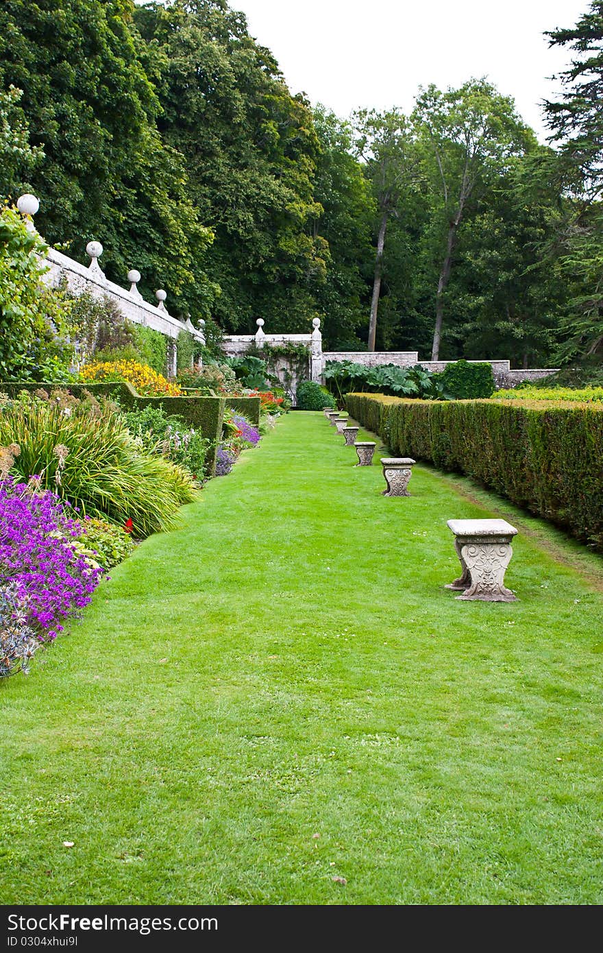 Ehglish garden of Dunrobin Castle, Sutherland, Scotland. Ehglish garden of Dunrobin Castle, Sutherland, Scotland