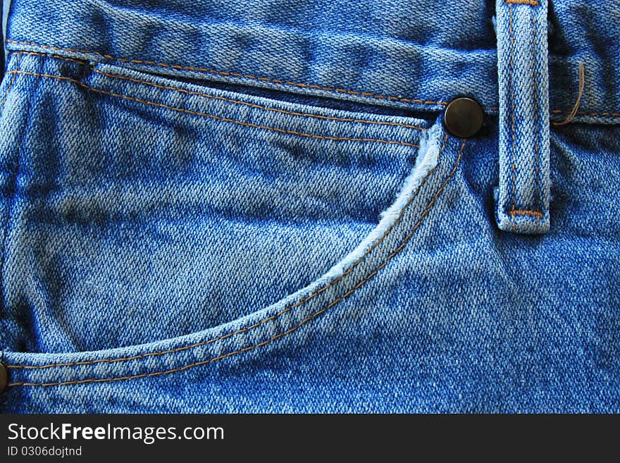 Used to wear jeans and widely used around the world.