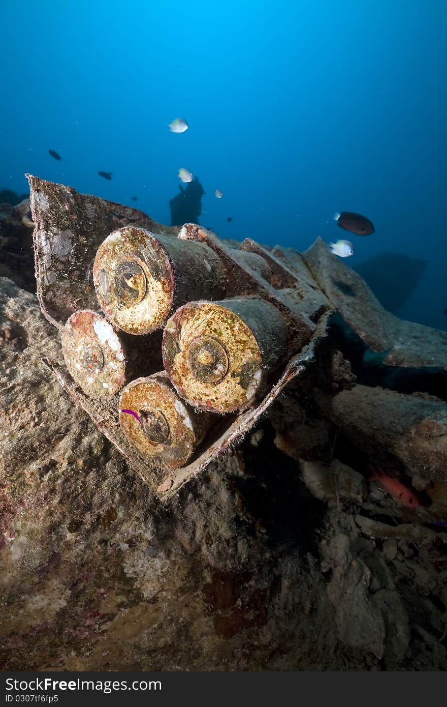 Ammunition around the Thistlegorm.