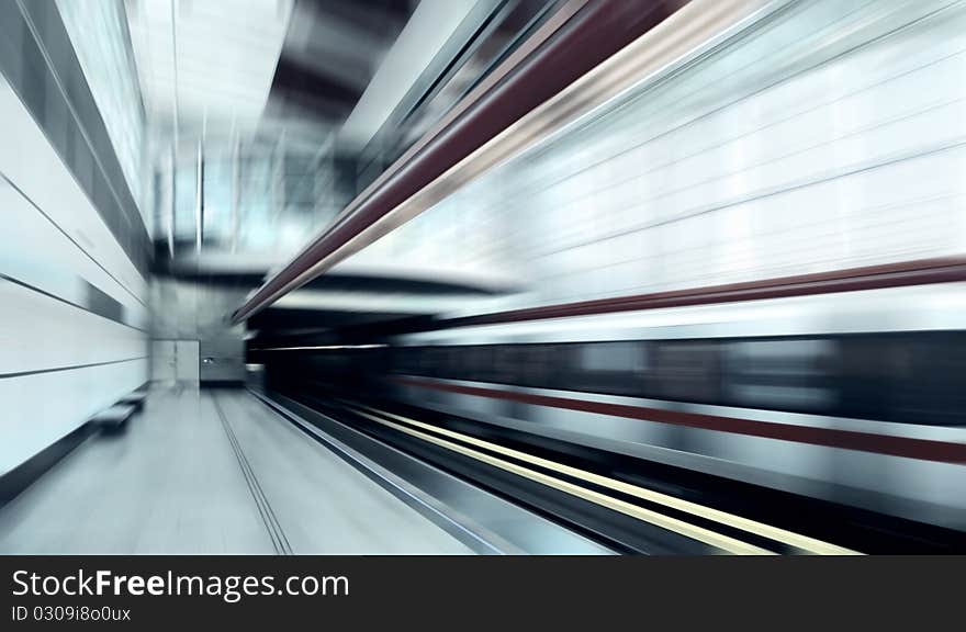 Train on speed in railway station