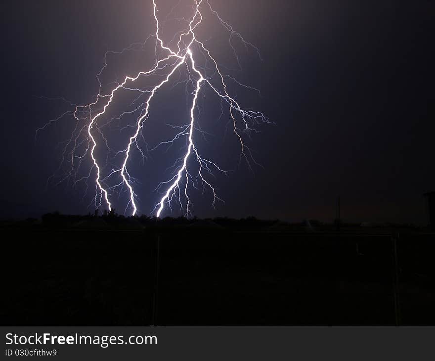 A thunderstorm near Harrisburg, Oregon