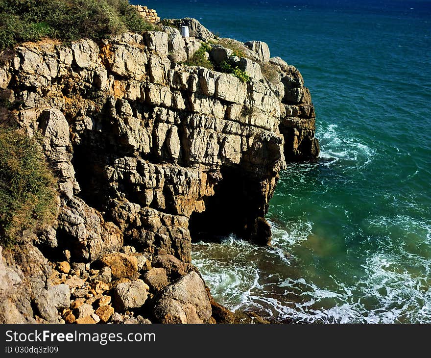 Rocks Cave