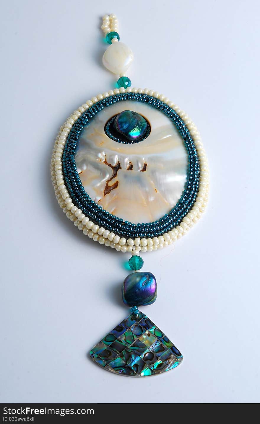 Pearl pendant