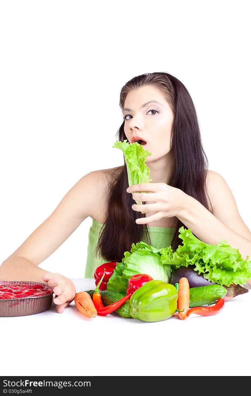 Young girl with  vegetables