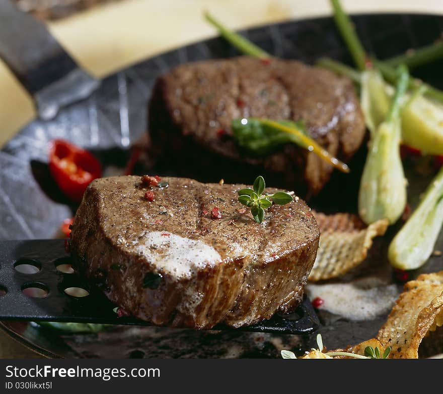 Pane with meat and vegtables. Pane with meat and vegtables.