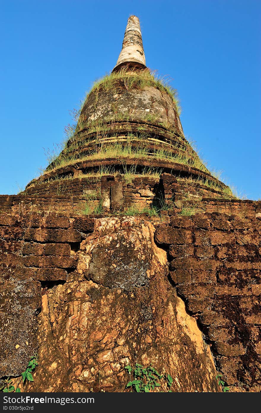 Old pagoda in Srisatchanalai