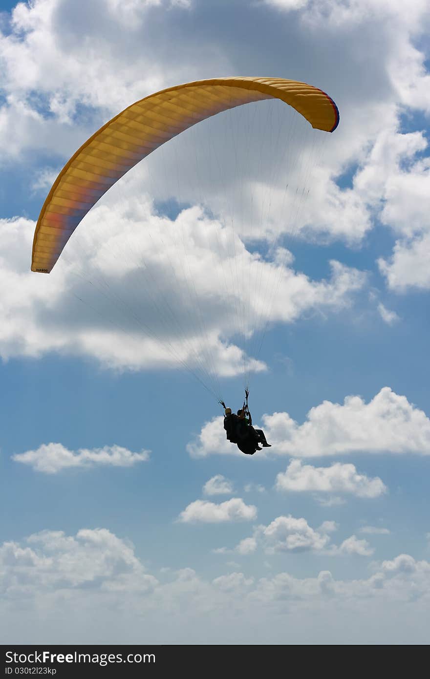 Tandem Paraglider