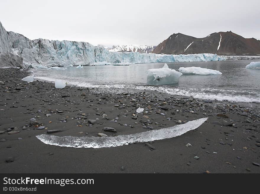 Arctic landscape - glacier and mountains