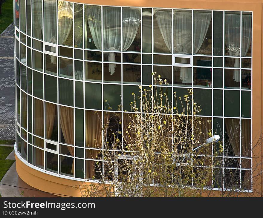 Building glass wall in a school