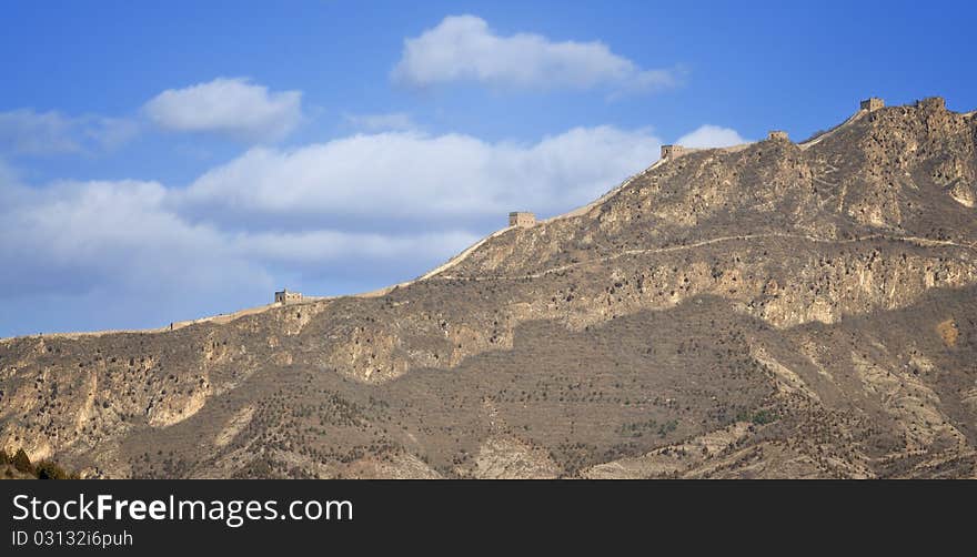 The Great Wall was built in 200 BC, it through northern China and the total length is about 3,000 miles. The Great Wall was built in 200 BC, it through northern China and the total length is about 3,000 miles