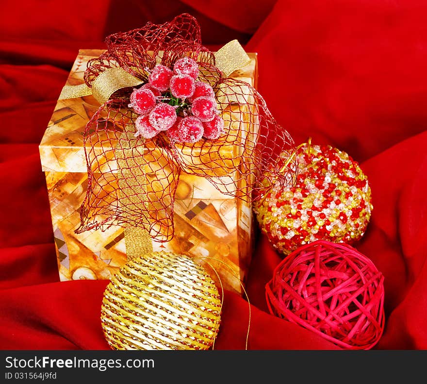 Present Box And Three Christmas Balls