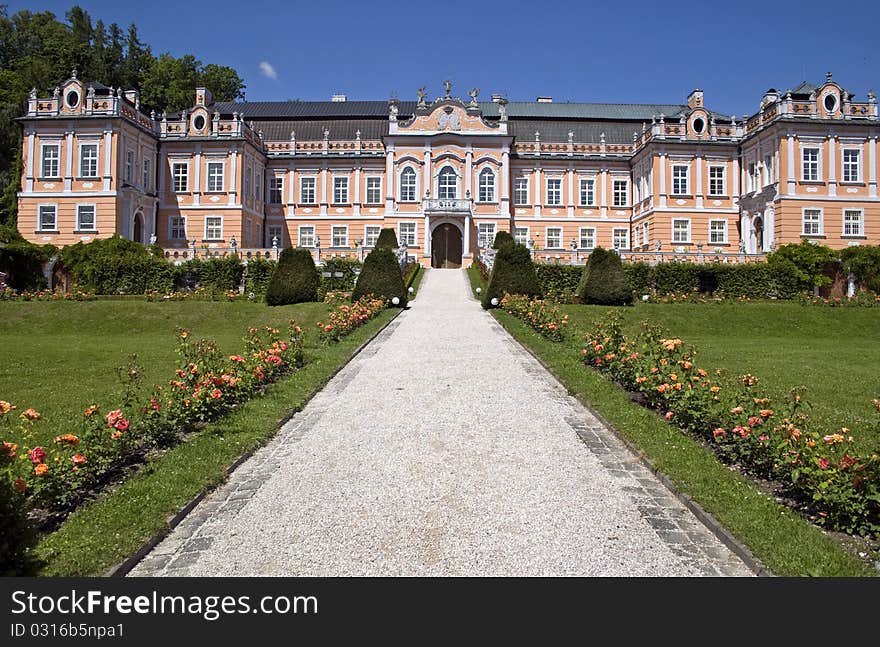 New Castle castle is a rococo building built in 1774-1777