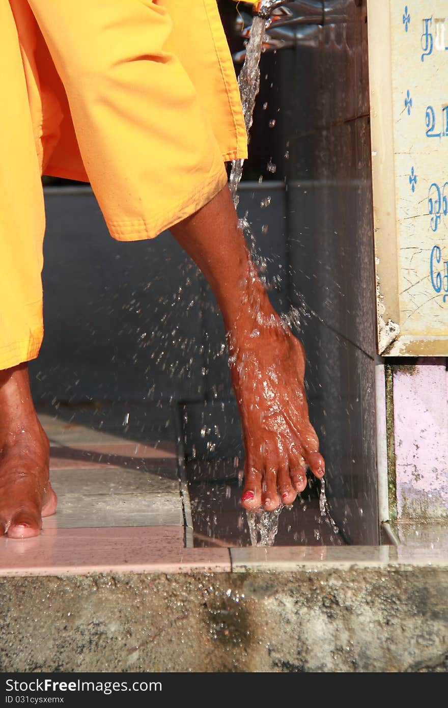 Dabao sen festival is Malaysia Indian national traditional festival，Everyone must clean just can attend offering god ceremony。. Dabao sen festival is Malaysia Indian national traditional festival，Everyone must clean just can attend offering god ceremony。