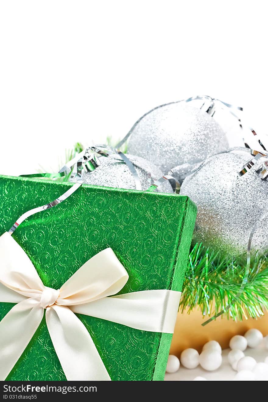 Gift box with baubles