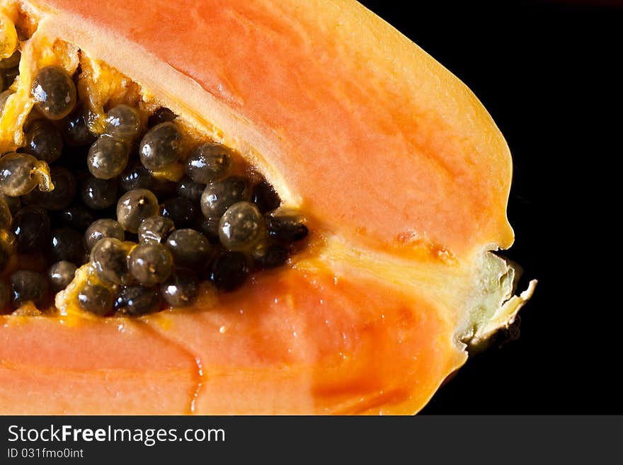 Papaya and seeds