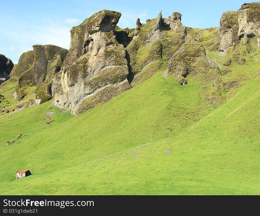 A small barn on a big mountain - Iceland