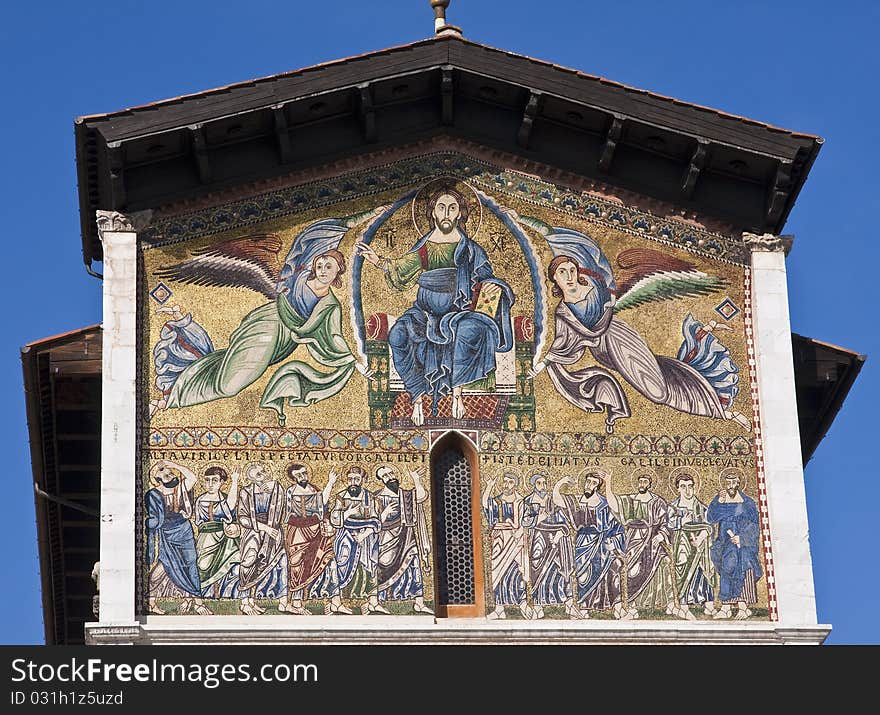 The Basilica of San Frediano is a Romanesque church in Lucca, Italy, situated on the Piazza San Frediano. The Basilica of San Frediano is a Romanesque church in Lucca, Italy, situated on the Piazza San Frediano.