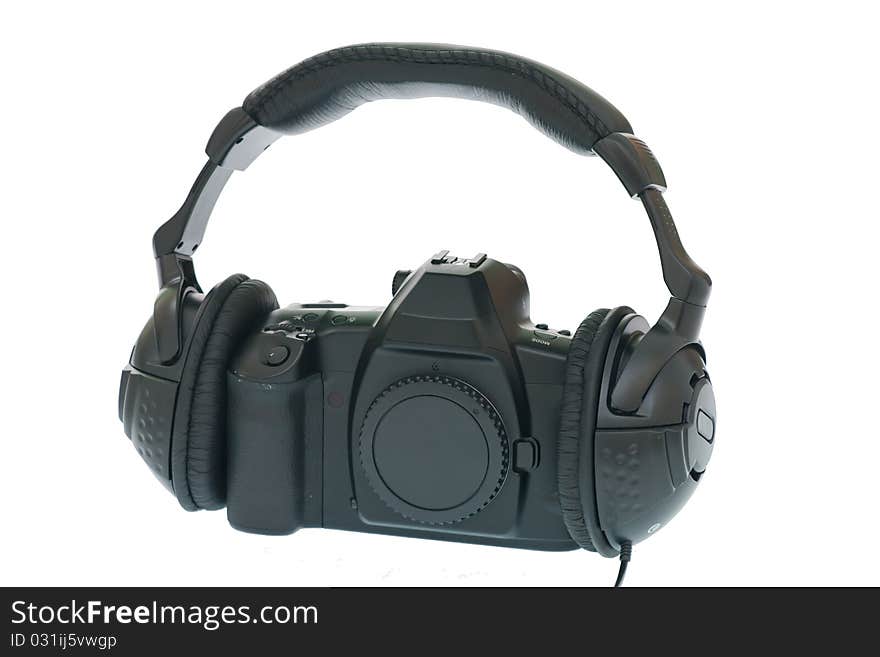 SLR camera using headphone