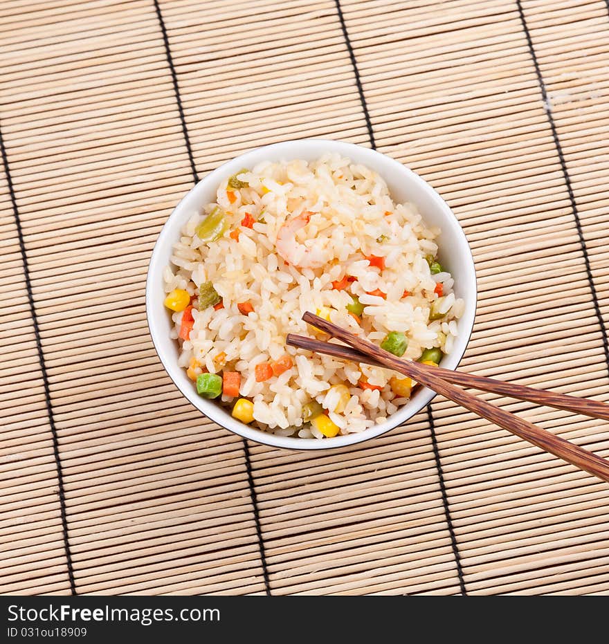 Fried rice with vegetables and prawn