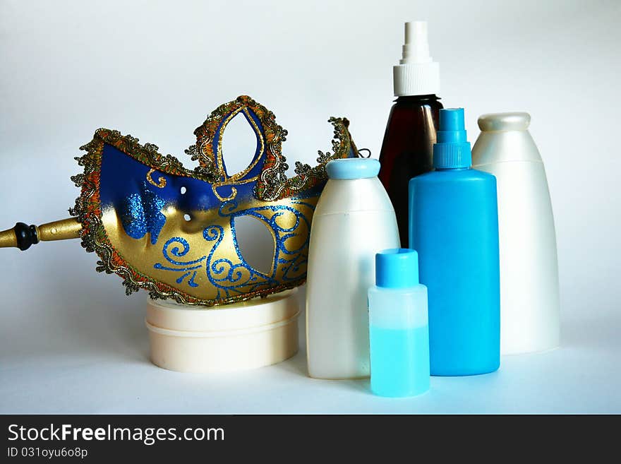 Cosmetic jars and bottles