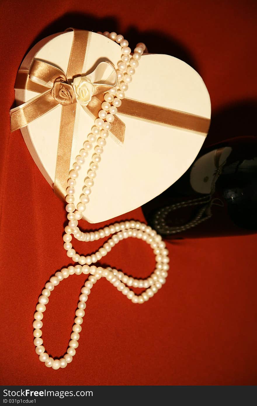 Gift Box,pearls