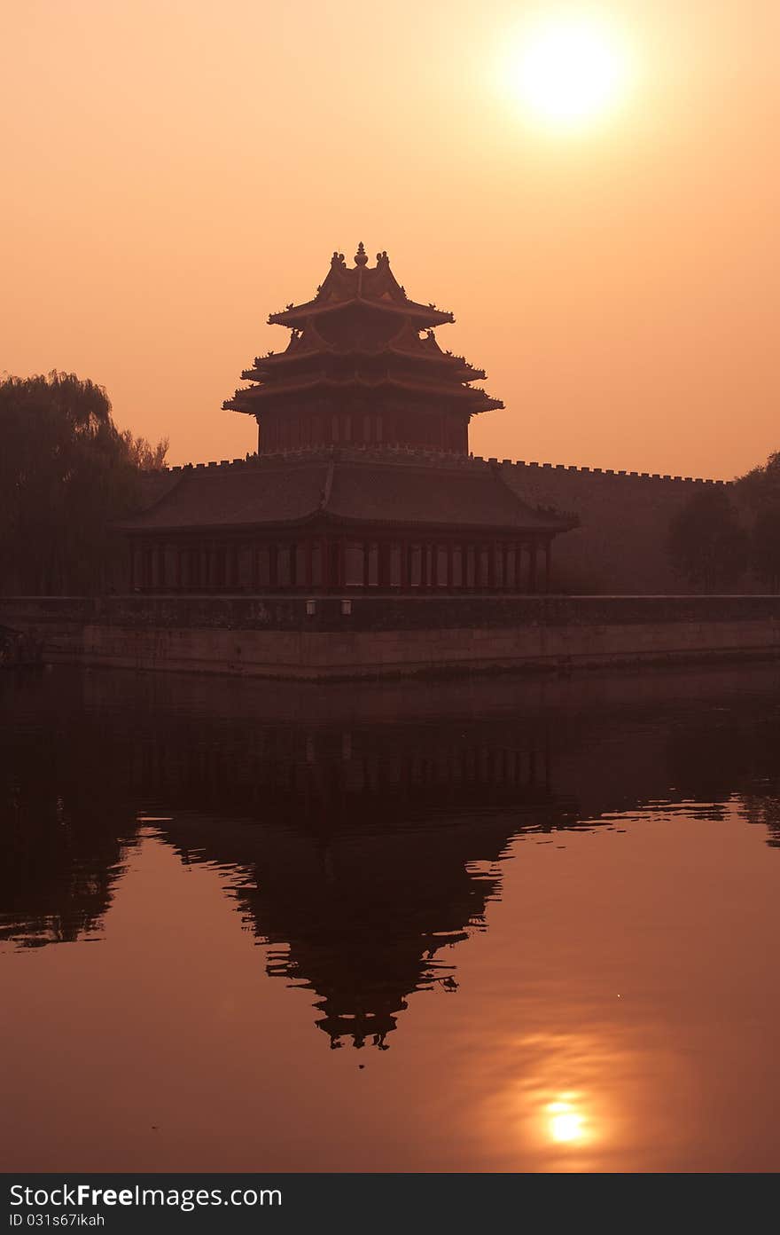 Reflections of an Imperial Palace in the late afternoon. Reflections of an Imperial Palace in the late afternoon.