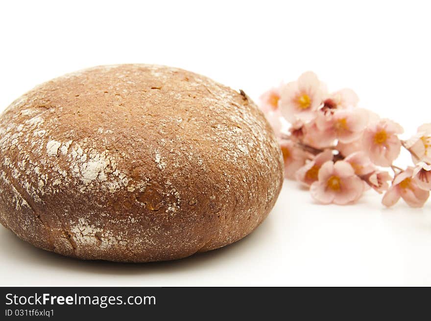 Round Bread With Flower