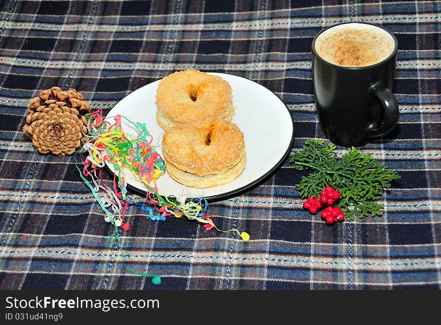 Scottish Mince Pie and a Cup of coffee