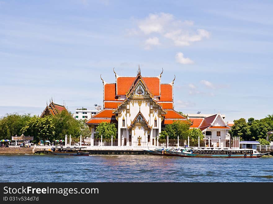 Wat Rakang, Thai Temple