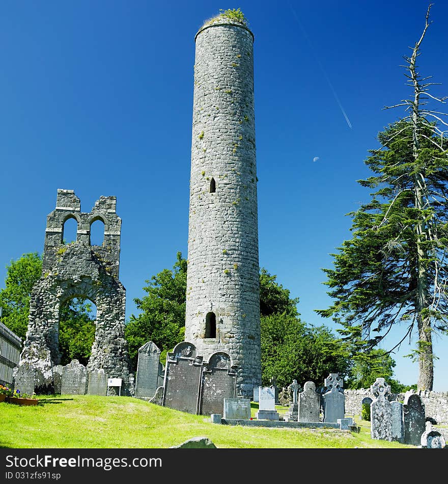 Ruins in Donaghmore