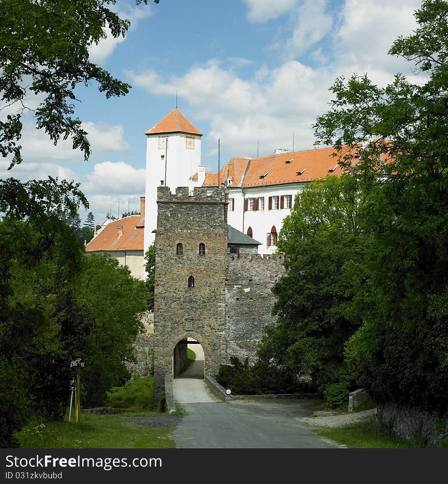 Bitov castle