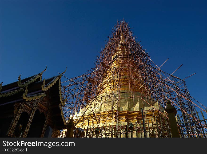 Maintenance temple thailand