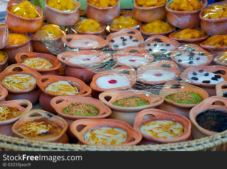 The Colorful Thai Sweets