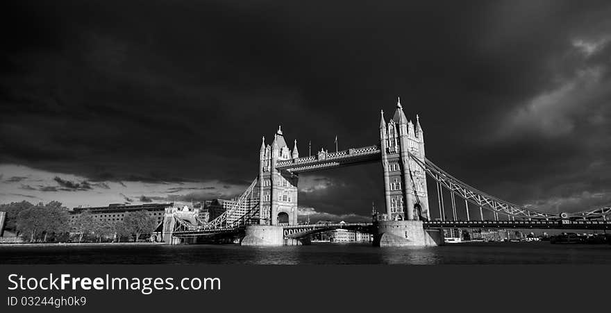 The towerbridge in london england in black and white