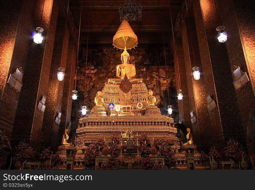 Golden Buddha Image at Wat Pho Temple