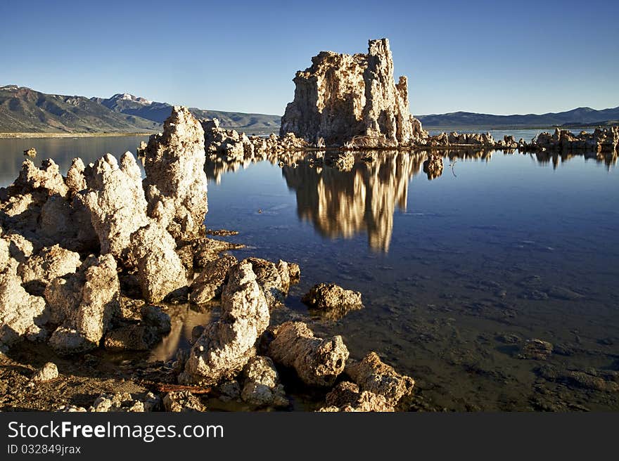 Mono Lake In California