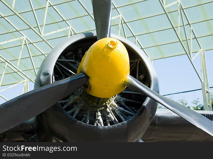 Plane propeller