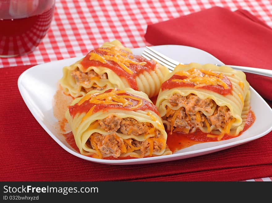 Lasagna Roll-ups